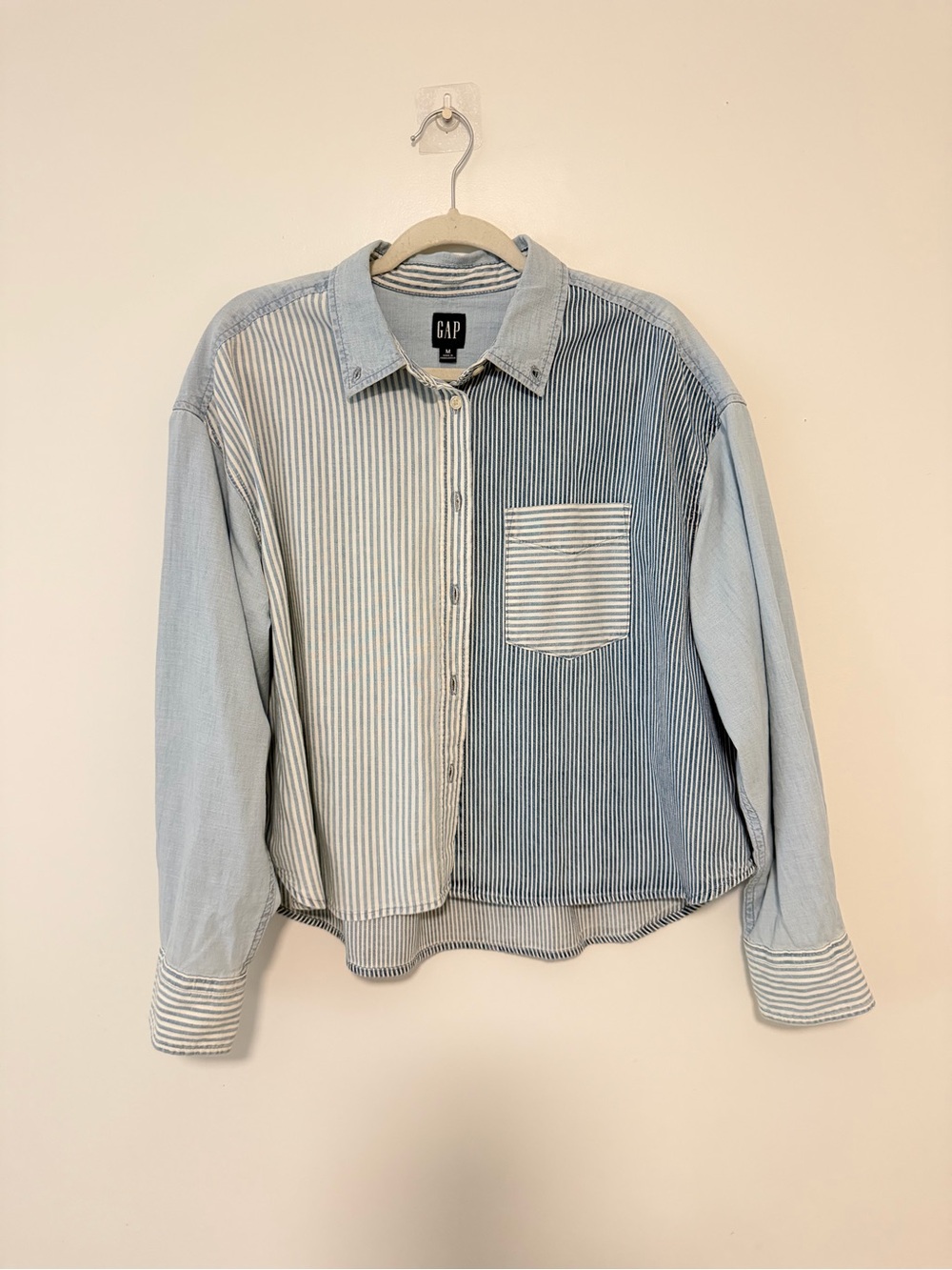 GAP women's Blue and White Striped Button-Down Shirt